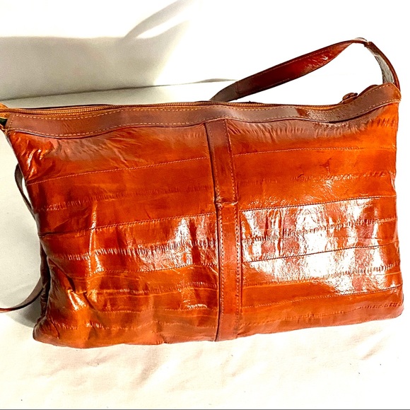 Lee Sands Handbags - Vintage Eel skin Purse
